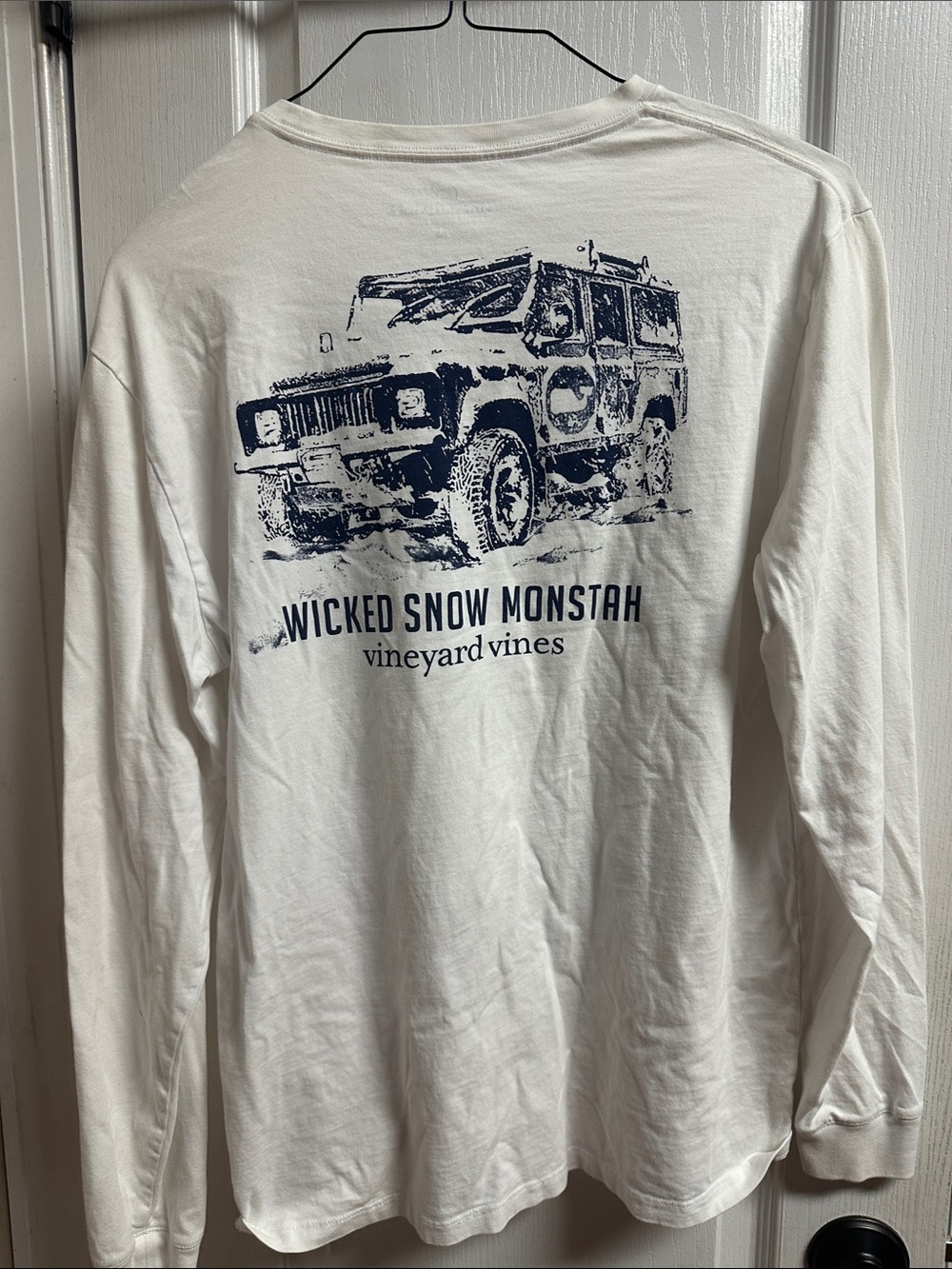 Vineyard Vines White Long-Sleeve Shirt with Navy Vehicle Graphic